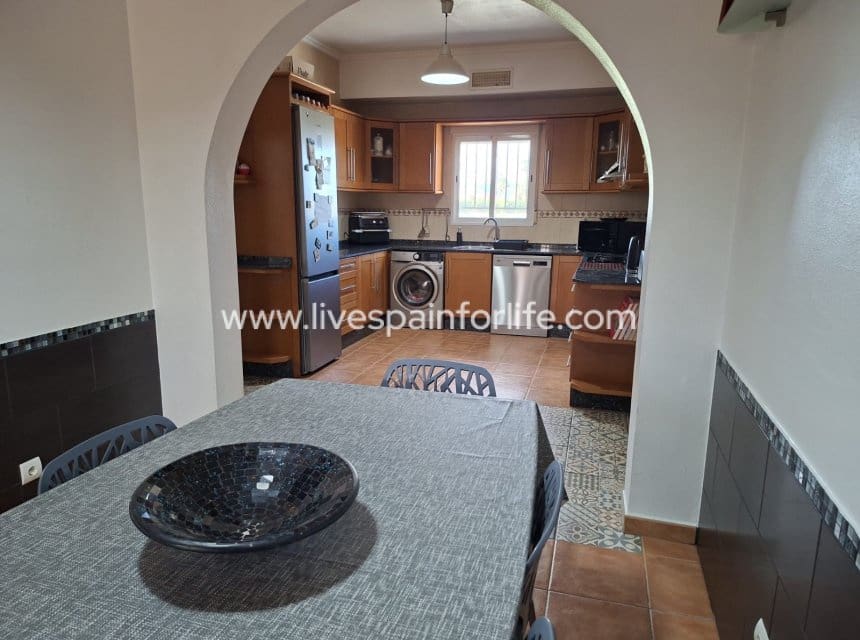 5 sypialnia Finka/Dom wiejski na sprzedaż w Catral z basenem garażem - 449 995 € (Ref: 9895054)