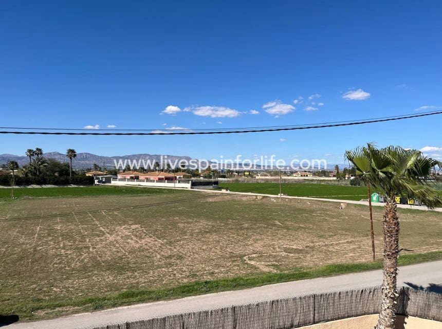 5 sypialnia Finka/Dom wiejski na sprzedaż w Catral z basenem garażem - 449 995 € (Ref: 9895054)