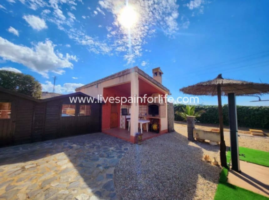 3 chambre Finca/Maison de Campagne à vendre à Jacarilla avec piscine garage - 559 000 € (Ref: 9895252)