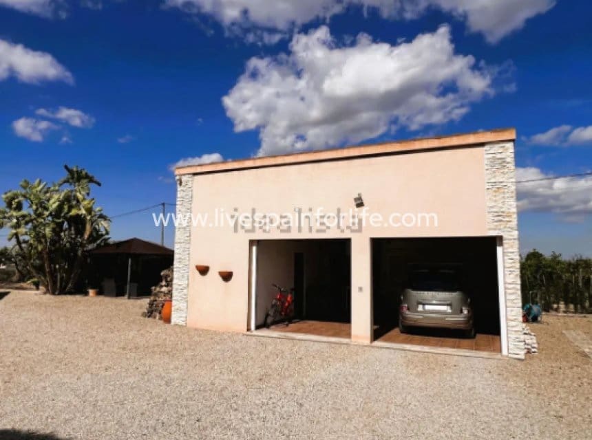 3 chambre Finca/Maison de Campagne à vendre à Jacarilla avec piscine garage - 559 000 € (Ref: 9895252)