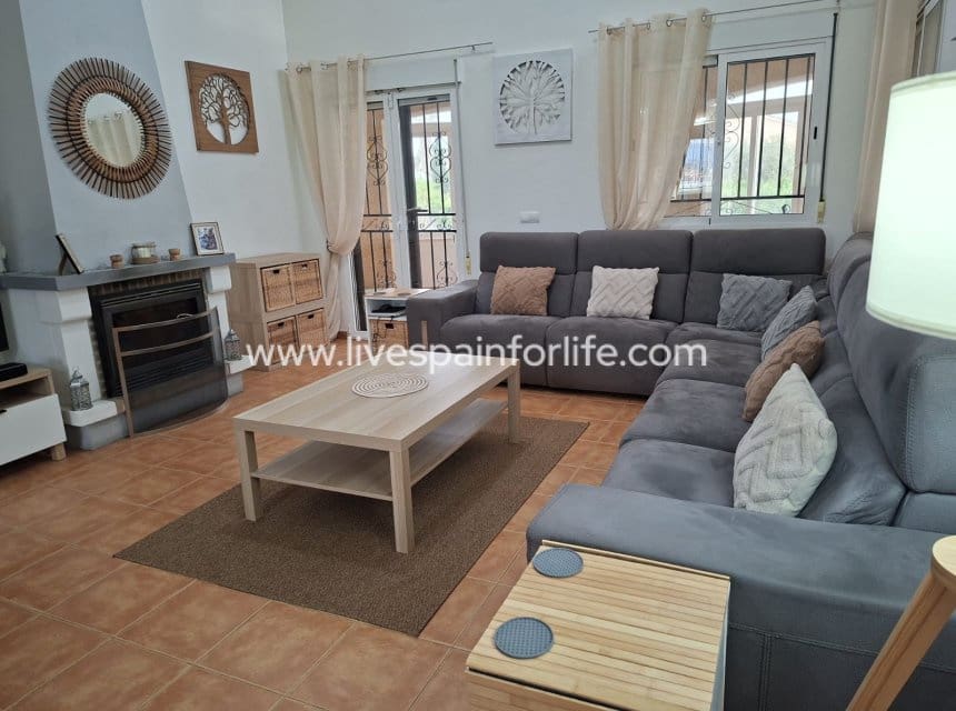 5 slaapkamer Finca/Landhuis te koop in Catral met zwembad garage - € 449.995 (Ref: 9905012)