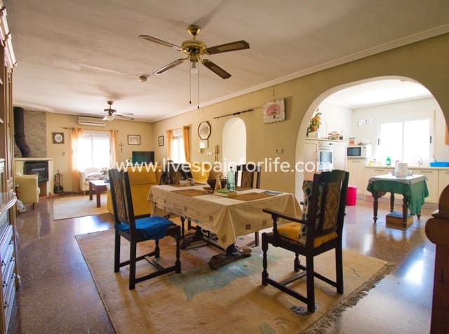 4 Zimmer Finca/Landgut zu verkaufen in Hondón de las Nieves mit Pool Garage - 290.000 € (Ref: 9905017)