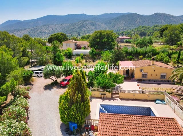 4 Zimmer Finca/Landgut zu verkaufen in Hondón de las Nieves mit Pool Garage - 290.000 € (Ref: 9905017)
