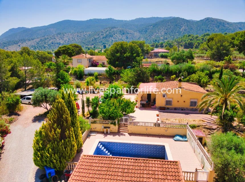 4 Zimmer Finca/Landgut zu verkaufen in Hondon de las Nieves mit Pool Garage - 290.000 € (Ref: 9905017)