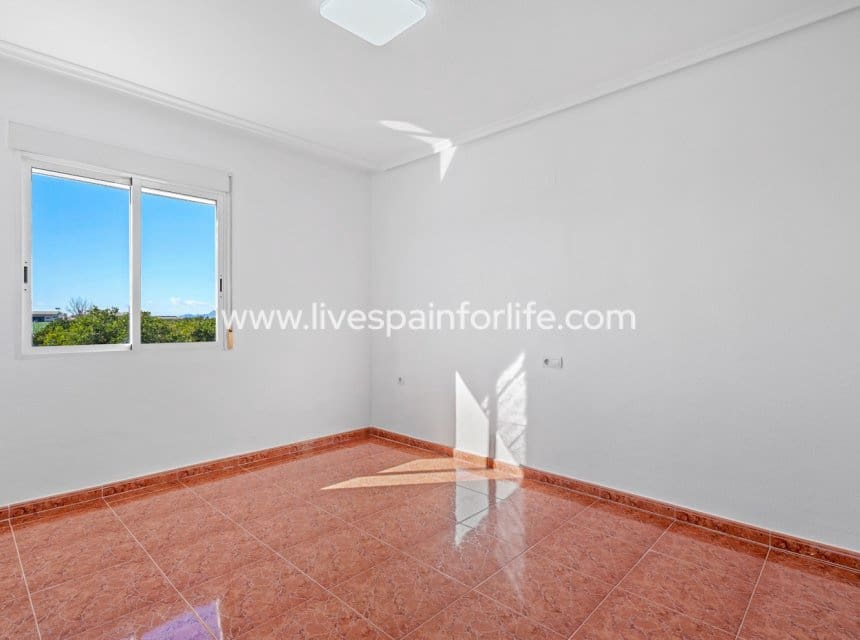 4 quarto Quinta/Casa Rural para venda em Dolores com piscina garagem - 529 900 € (Ref: 9909025)