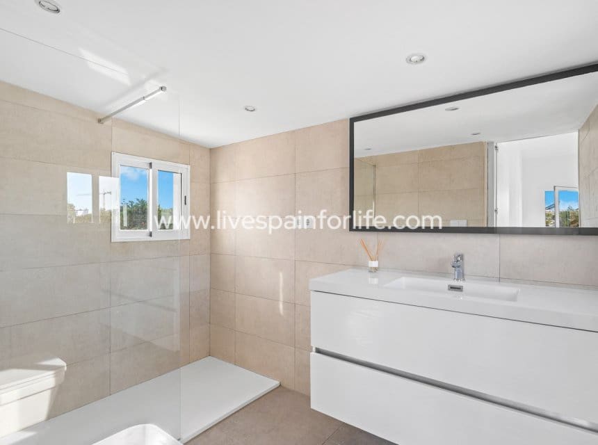 4 quarto Quinta/Casa Rural para venda em Dolores com piscina garagem - 529 900 € (Ref: 9909025)