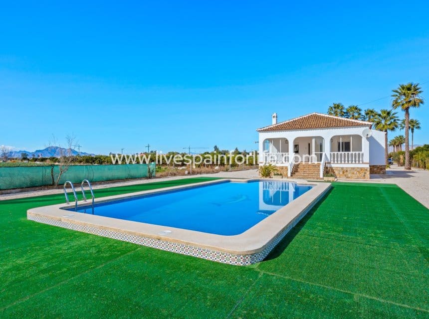 4 quarto Quinta/Casa Rural para venda em Dolores com piscina garagem - 529 900 € (Ref: 9909025)