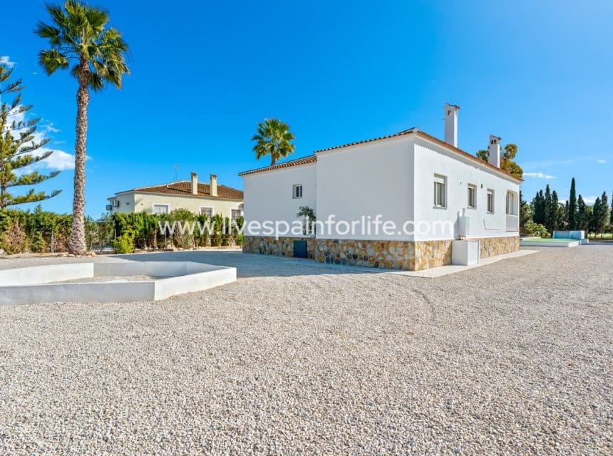 4 quarto Quinta/Casa Rural para venda em Dolores com piscina garagem - 529 900 € (Ref: 9909025)