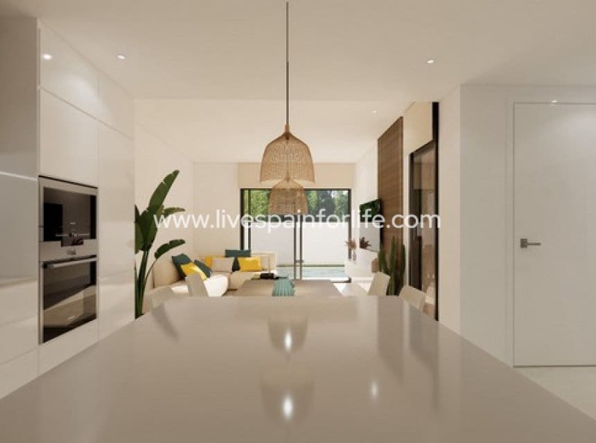 Chalet de 3 habitaciones en San Fulgencio en venta con piscina garaje - 365.000 € (Ref: 9911517)
