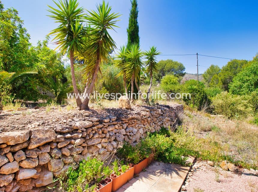 4 quarto Quinta/Casa Rural para venda em Hondon de las Nieves com piscina garagem - 290 000 € (Ref: 9911648)