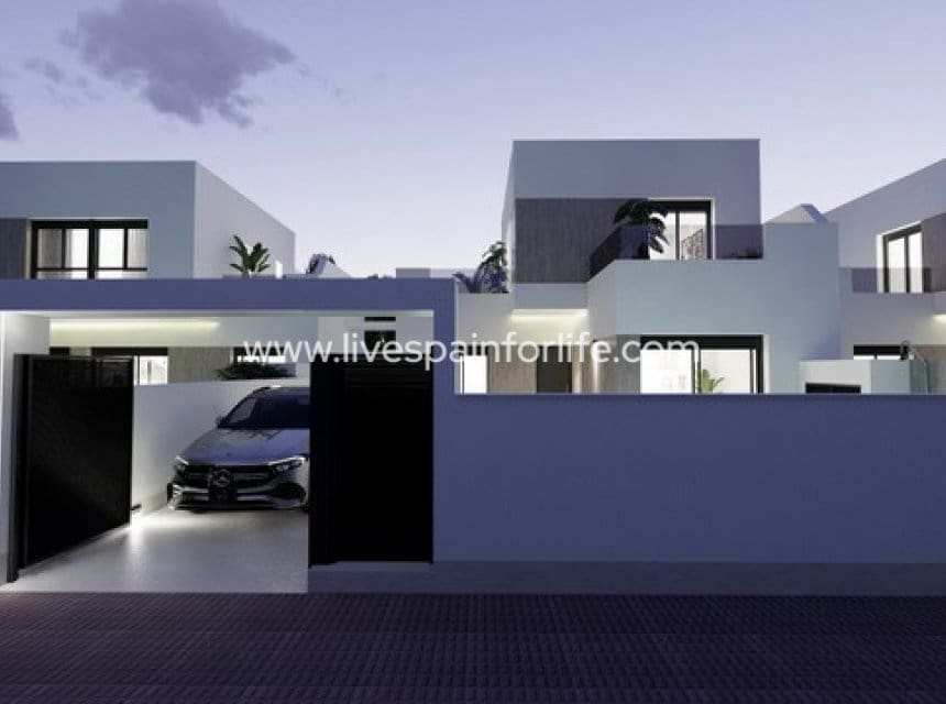 3 slaapkamer Villa te koop in Alicante stad met zwembad garage - € 365.000 (Ref: 9911668)
