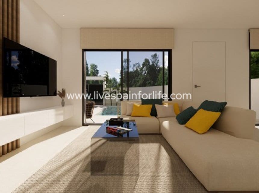3 slaapkamer Villa te koop in Alicante stad met zwembad garage - € 365.000 (Ref: 9911668)