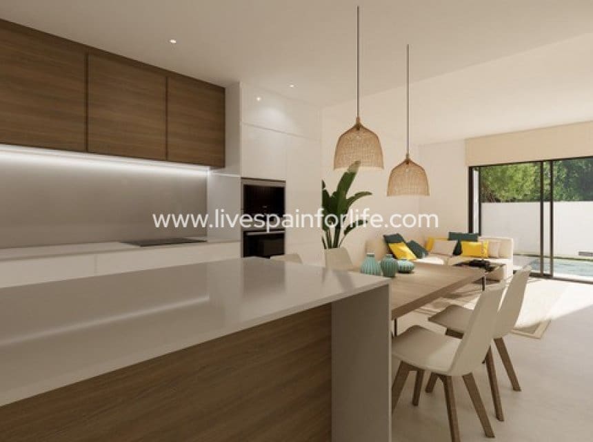 3 slaapkamer Villa te koop in Alicante stad met zwembad garage - € 365.000 (Ref: 9911668)
