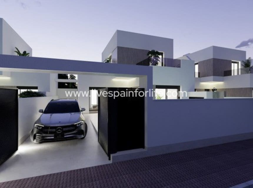 3 sovrum Villa till salu i La Marina med pool garage - 365 000 € (Ref: 9911672)