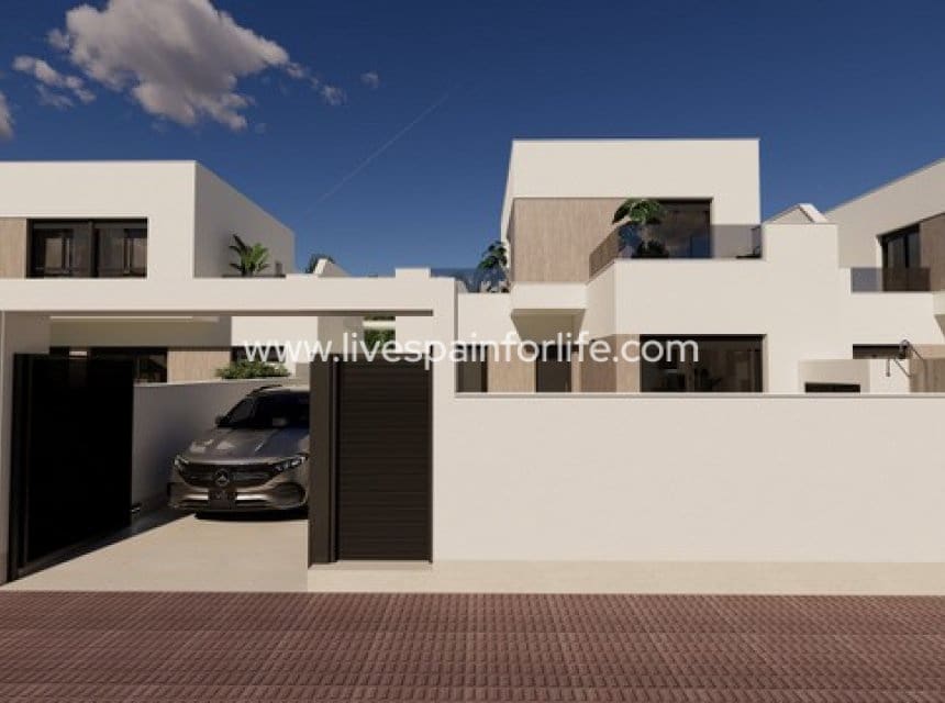 3 sovrum Villa till salu i La Marina med pool garage - 365 000 € (Ref: 9911672)