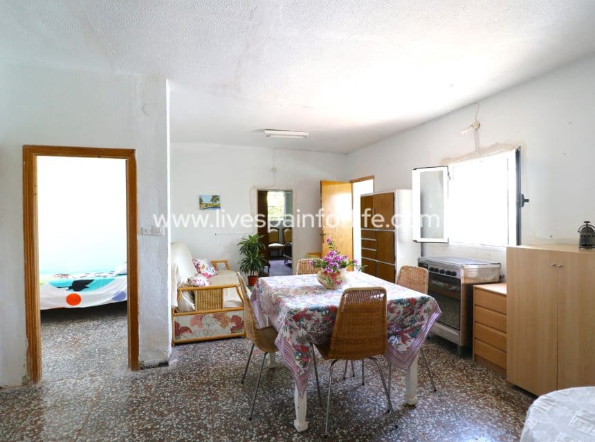 3 Zimmer Finca/Landgut zu verkaufen in Albatera mit Pool - 175.000 € (Ref: 9911809)