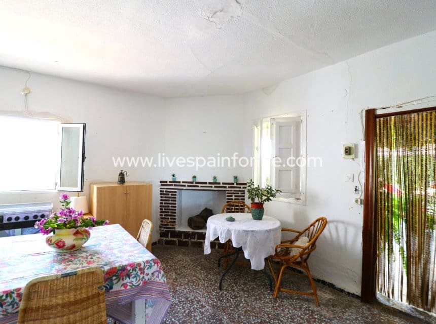 3 Zimmer Finca/Landgut zu verkaufen in Albatera mit Pool - 175.000 € (Ref: 9911809)