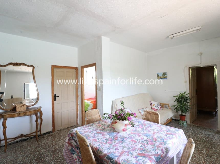 3 Zimmer Finca/Landgut zu verkaufen in Albatera mit Pool - 175.000 € (Ref: 9911809)