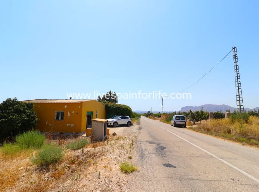 3 Zimmer Finca/Landgut zu verkaufen in Albatera mit Pool - 175.000 € (Ref: 9911809)