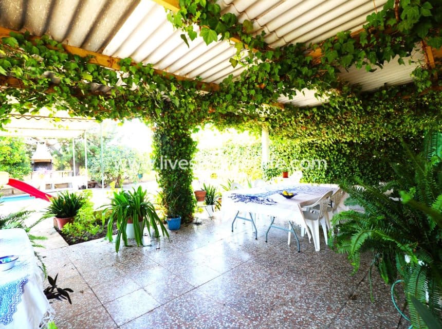 3 Zimmer Finca/Landgut zu verkaufen in Albatera mit Pool - 175.000 € (Ref: 9911809)