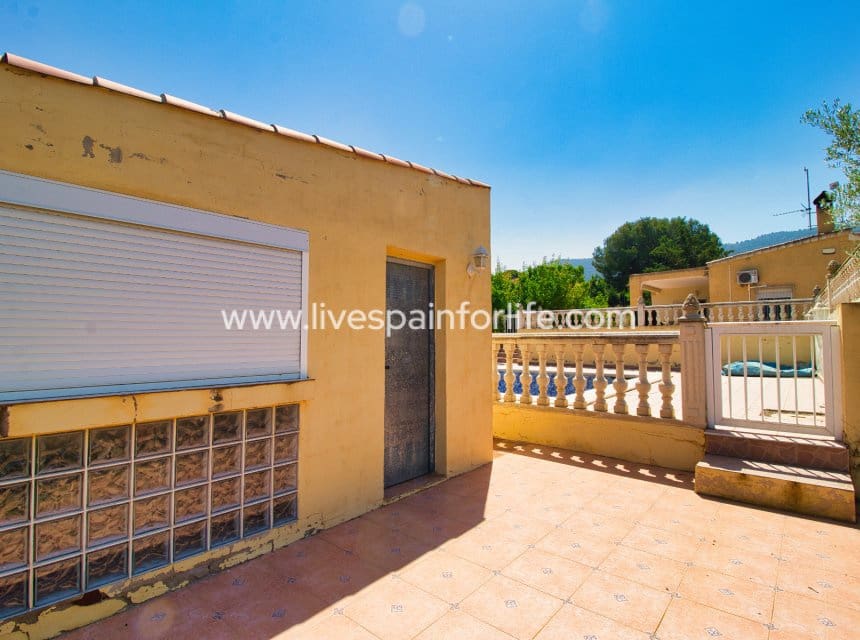 4 Zimmer Finca/Landgut zu verkaufen in Hondon de las Nieves mit Pool Garage - 290.000 € (Ref: 9918963)