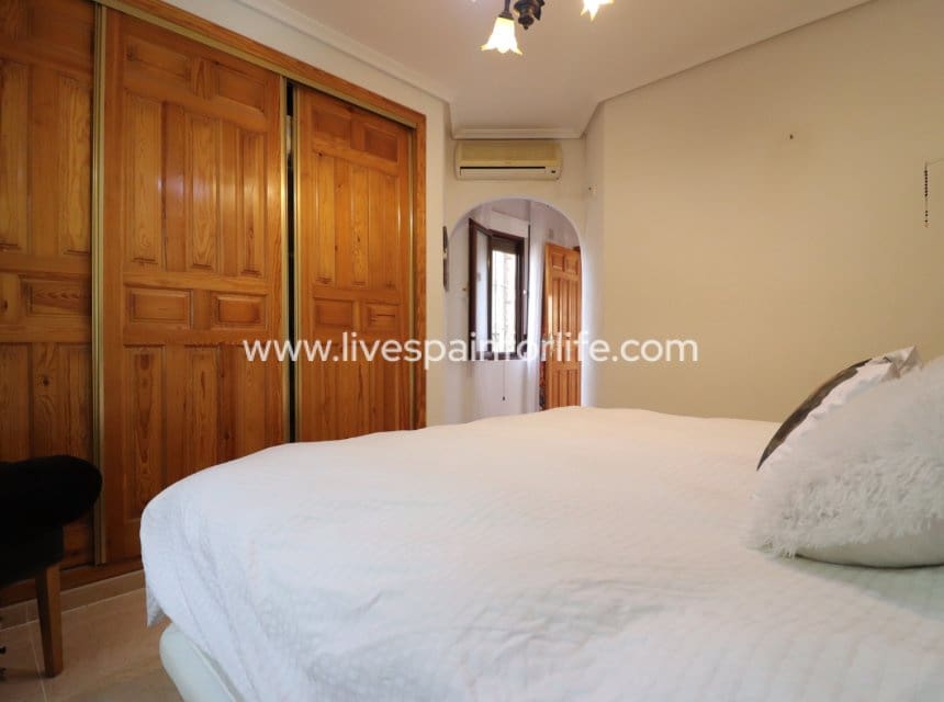 3 camera da letto Villa in vendita in Formentera del Segura con piscina garage - 365.000 € (Rif: 9918969)