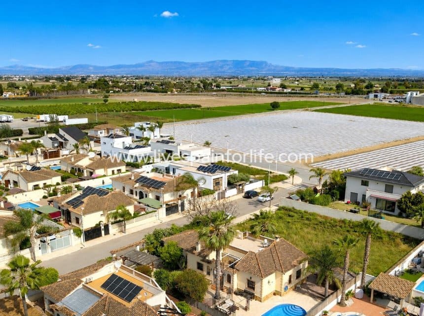3 camera da letto Villa in vendita in Formentera del Segura con piscina garage - 365.000 € (Rif: 9918969)