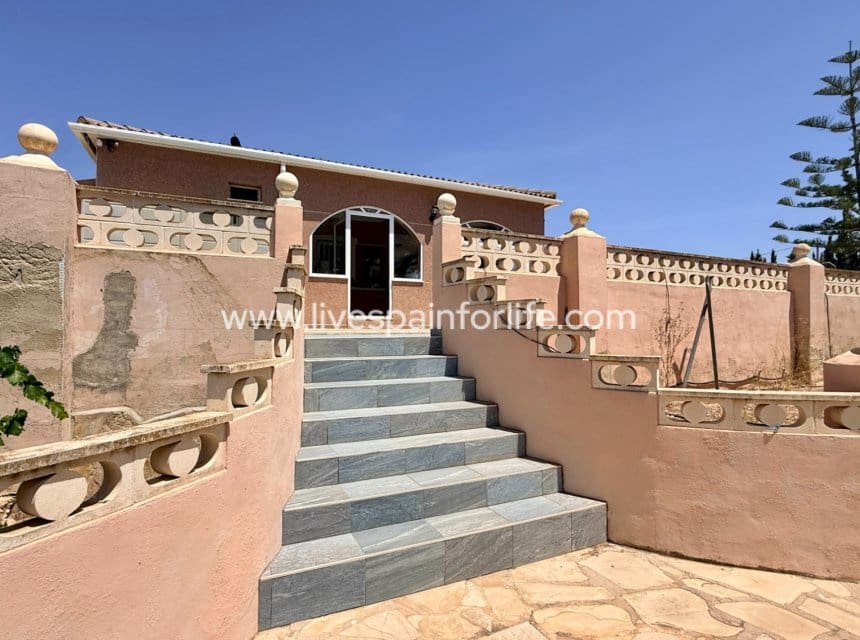 3 soveværelse Villa til salg i Hondon de los Frailes med swimmingpool garage - € 349.950 (Ref: 9948525)