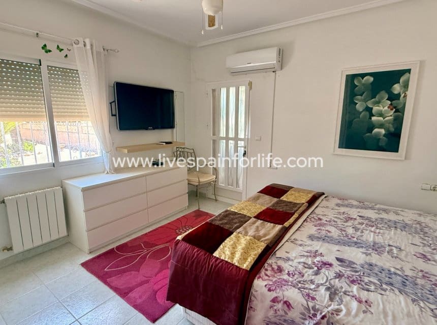 3 soveværelse Villa til salg i Hondon de los Frailes med swimmingpool garage - € 349.950 (Ref: 9948525)