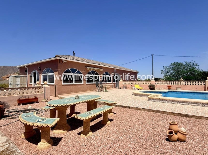 3 soveværelse Villa til salg i Hondon de los Frailes med swimmingpool garage - € 349.950 (Ref: 9948525)