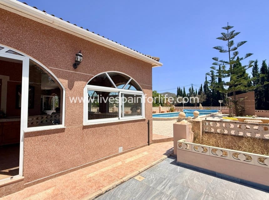 3 soveværelse Villa til salg i Hondon de los Frailes med swimmingpool garage - € 349.950 (Ref: 9948525)