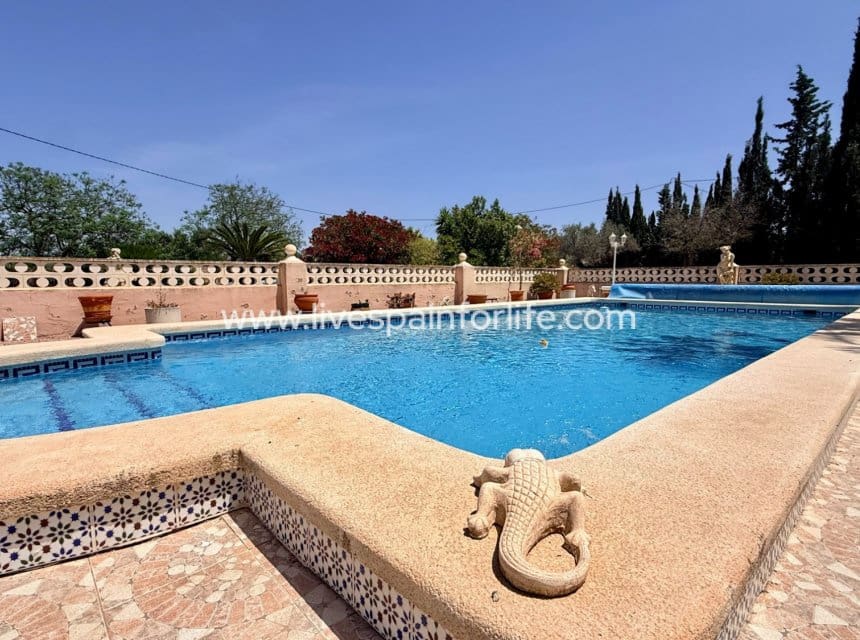 3 soveværelse Villa til salg i Hondon de los Frailes med swimmingpool garage - € 349.950 (Ref: 9948525)
