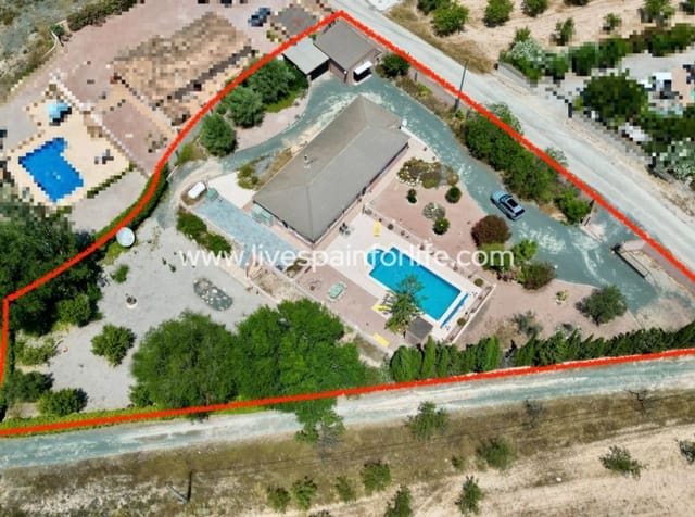 3 soveværelse Villa til salg i Hondón de los Frailes med swimmingpool garage - € 349.950 (Ref: 9948525)