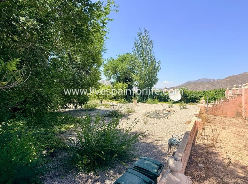 3 soveværelse Villa til salg i Hondon de los Frailes med swimmingpool garage - € 349.950 (Ref: 9948525)