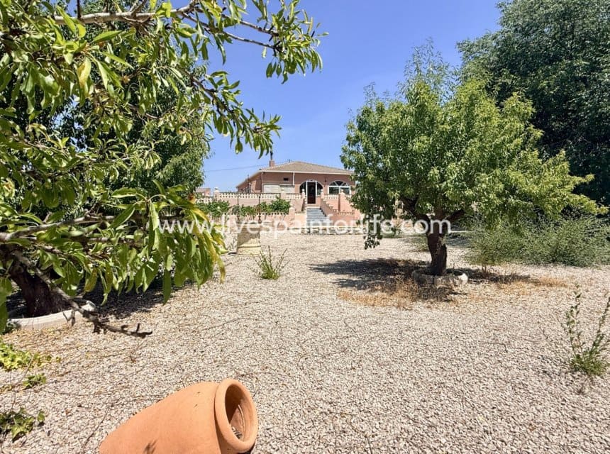 3 soveværelse Villa til salg i Hondon de los Frailes med swimmingpool garage - € 349.950 (Ref: 9948525)