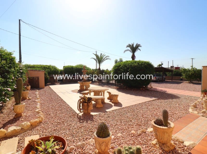 4 bedroom Finca/Country House for sale in Albatera with pool garage - € 345,000 (Ref: 9948890)