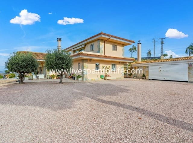 4 quarto Empresa para venda em Torremendo, Orihuela com piscina garagem - 999 000 € (Ref: 9950454)