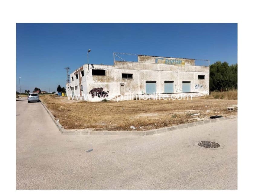 Area Edificabile in vendita in Benferri - 210.000 € (Rif: 9950477)