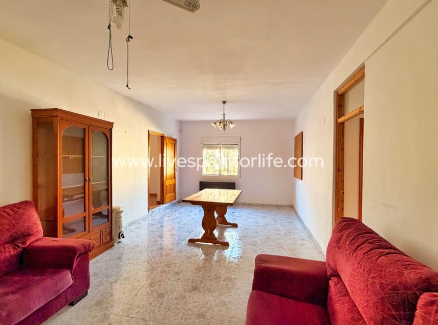 5 slaapkamer Finca/Landhuis te koop in Crevillente / Crevillent met zwembad garage - € 299.000 (Ref: 9956020)
