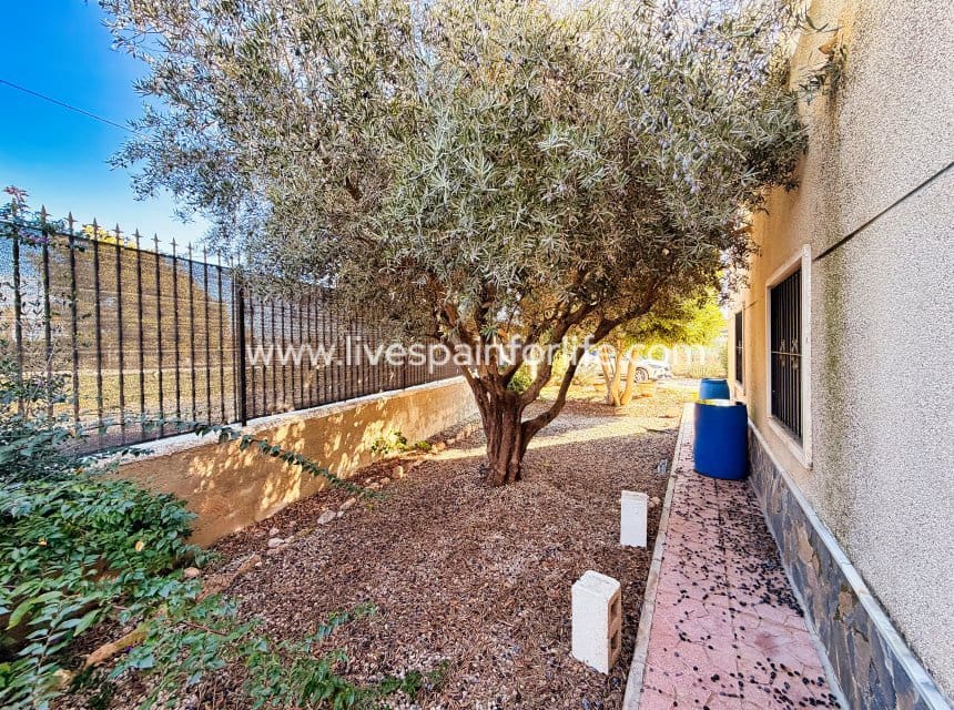 5 slaapkamer Finca/Landhuis te koop in Crevillente / Crevillent met zwembad garage - € 299.000 (Ref: 9956020)