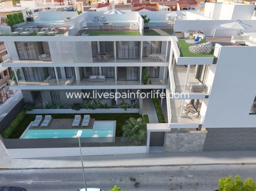 3 soveværelse Lejlighed til salg i Benijofar med swimmingpool garage - € 350.000 (Ref: 9968648)