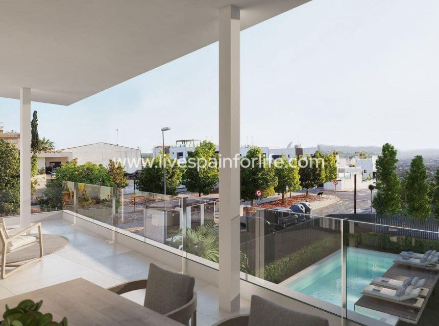 3 soveværelse Lejlighed til salg i Benijofar med swimmingpool garage - € 350.000 (Ref: 9968648)