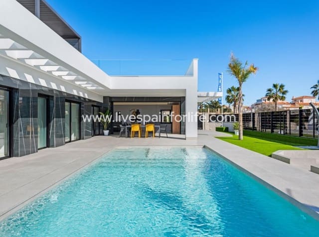 3 soveværelse Villa til salg i Algorfa med swimmingpool garage - € 670.000 (Ref: 9968650)