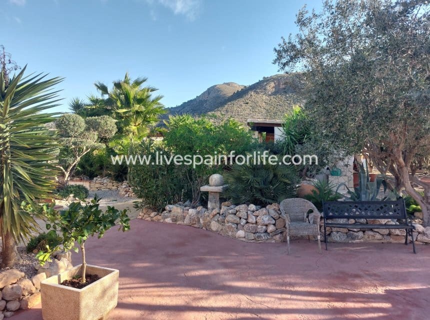 6 soverom Finca/Herregård til salgs i Hondon de las Nieves med svømmebasseng garasje - € 850 000 (Ref: 9976391)