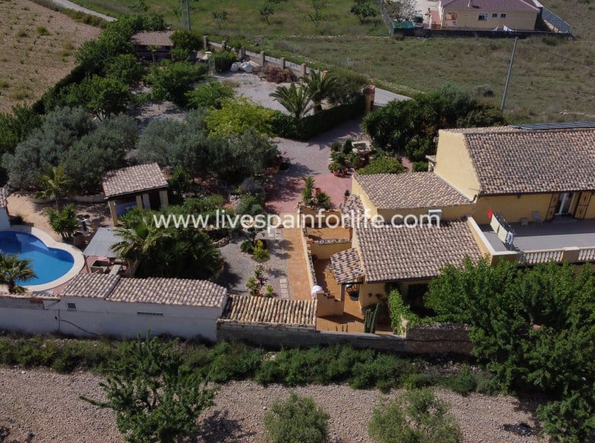 6 soverom Finca/Herregård til salgs i Hondon de las Nieves med svømmebasseng garasje - € 850 000 (Ref: 9976391)