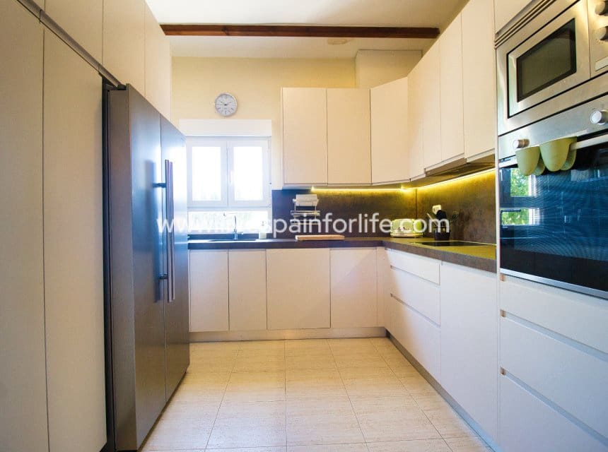 4 slaapkamer Finca/Landhuis te koop in Alicante stad met zwembad garage - € 529.000 (Ref: 9985291)