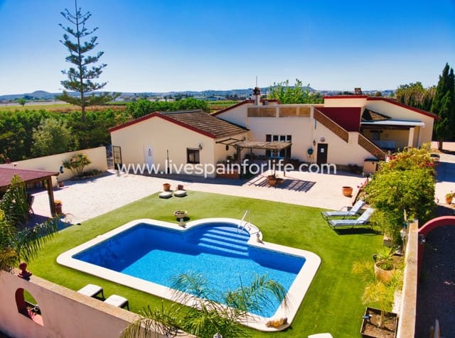 4 slaapkamer Finca/Landhuis te koop in Alicante stad met zwembad garage - € 529.000 (Ref: 9985291)