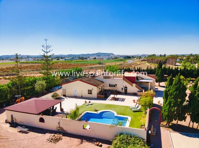 4 slaapkamer Finca/Landhuis te koop in Alicante stad met zwembad garage - € 529.000 (Ref: 9985291)