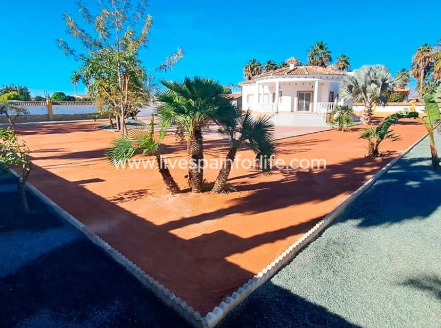 3 soverom Finca/Herregård til salgs i Alicante by med garasje - € 415 000 (Ref: 9985293)