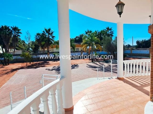 3 soverom Finca/Herregård til salgs i Alicante by med garasje - € 415 000 (Ref: 9985293)